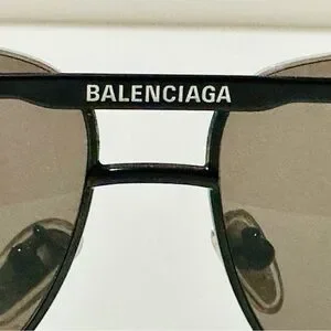 Balenciaga | Accessories | Brand New Authentic Unisex  display picture 3